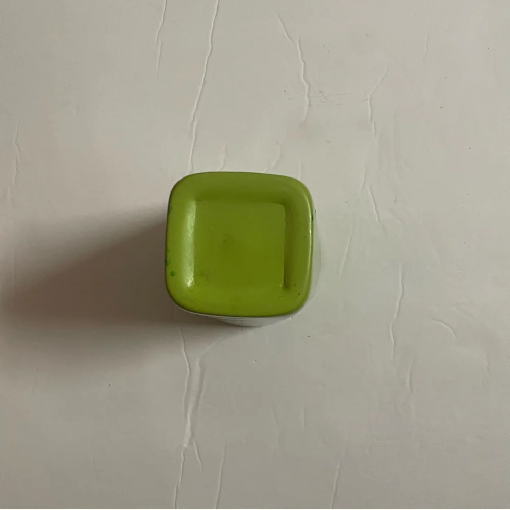 Green Cup for Toothbrush and Toothpaste 7 inches